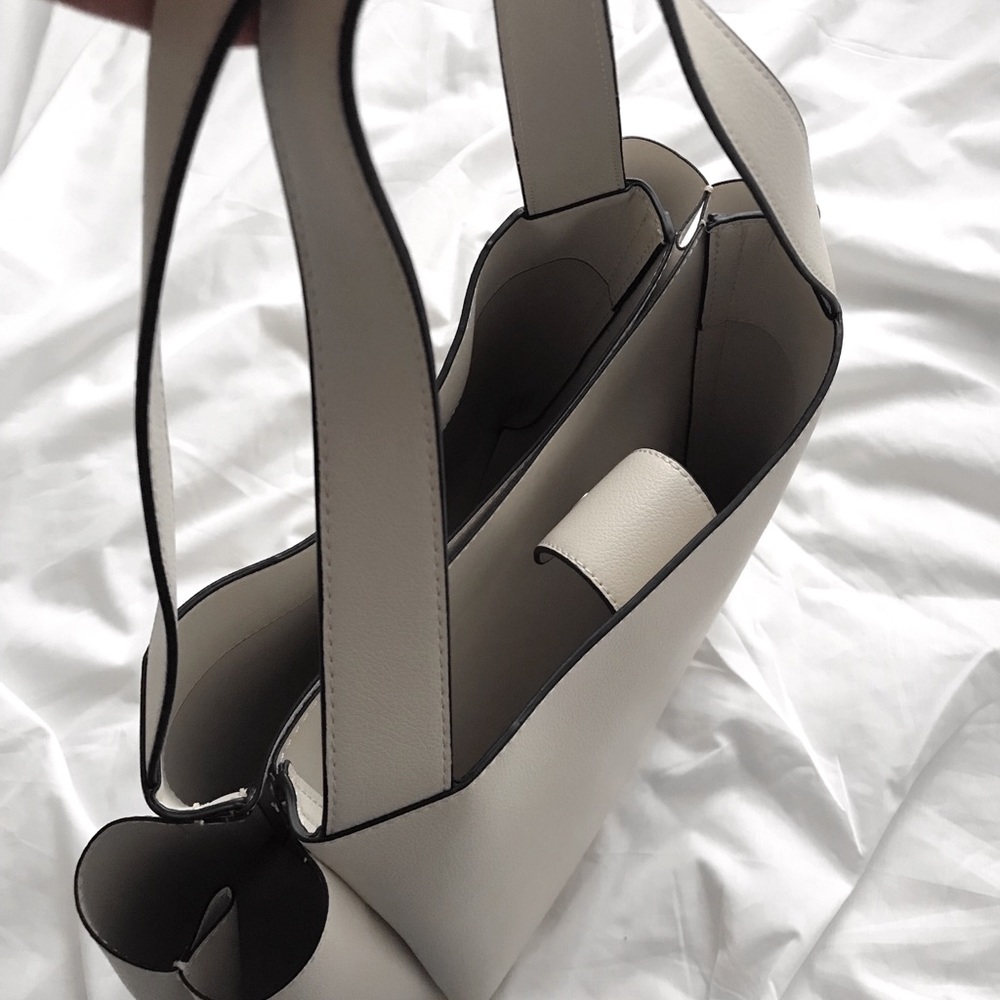 ZARA Light off white on the go bag - Picture 2 of 2